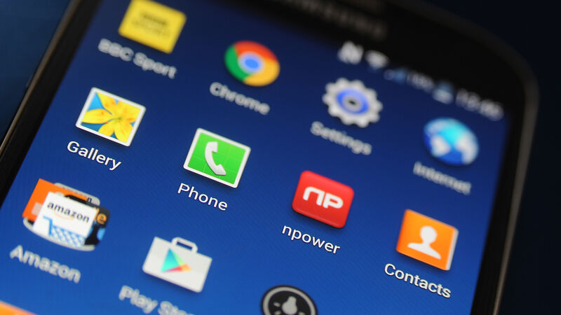 Cork courier who took mobile phones from packets he was delivering ordered to do community service