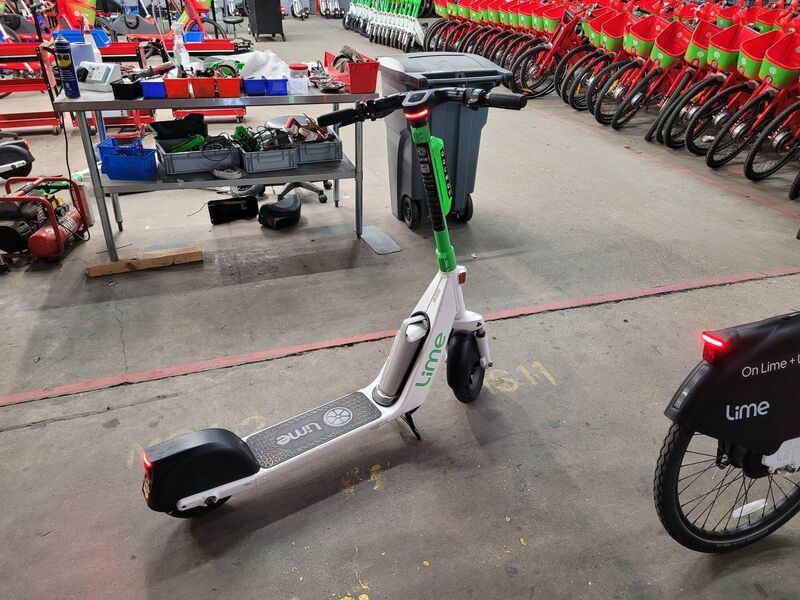 Lime e-scooter. Lime CEO Wayne Ting said they would ‘love’ to bring their product to Cork. Lime e-scooter. Lime CEO Wayne Ting said they would ‘love’ to bring their product to Cork.