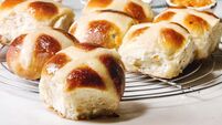 Easter hot cross buns