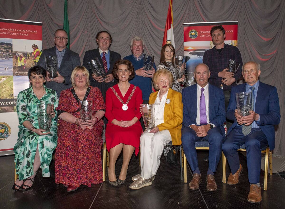 Front, from left: Geraldine Fitzgerald, Assumpta Lydon, Mayor of the County of Cork, Gillian Coughlan, Noreen Minihan, Tim Lucey, Chief Executive, Cork County Council and Con O'Leary. Back row, from left: Jerry Murphy, Tadhg O'Donovan, Donie Mulcahy, Linda O'Brien and Cllr. Ross O'Connell (on behalf of West Cork Women Against Violence) at the 2022 Mayor’s Community Awards. Pic: Brian Lougheed Front, from left: Geraldine Fitzgerald, Assumpta Lydon, Mayor of the County of Cork, Gillian Coughlan, Noreen Minihan, Tim Lucey, Chief Executive, Cork County Council and Con O'Leary. Back row, from left: Jerry Murphy, Tadhg O'Donovan, Donie Mulcahy, Linda O'Brien and Cllr. Ross O'Connell (on behalf of West Cork Women Against Violence) at the 2022 Mayor’s Community Awards. Pic: Brian Lougheed