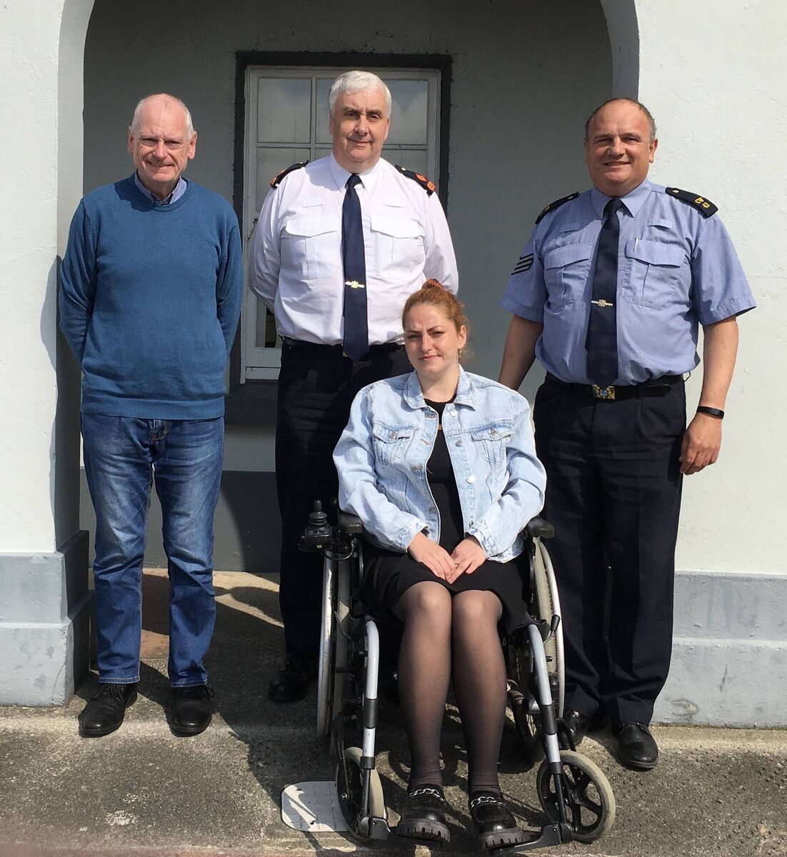 Clonakilty Access Group committee members Cionnaith Ó Súilleabháin and Evie Nevin with Supt Ger O’ Mahony and Alec Butler at Clonakilty Garda Station. 