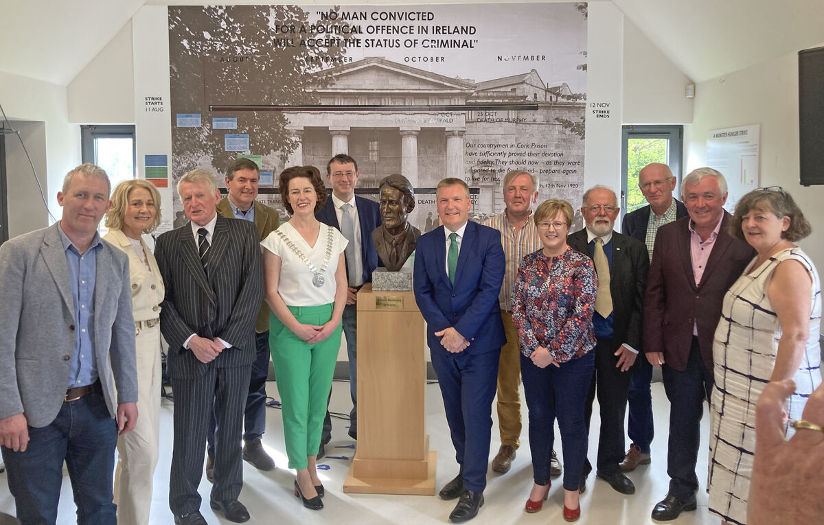 At the unveiling of a bust of Terence MacSwiney at the Independence Museum Kilmurry: Aidan O'Sullivan, vice-chair of the Kilmurry Historical and Archaeological Association (KHAA), Joan O'Flynn, Dr John O'Mahony SC, John Fitzgerald, president KHAA, Cllr Gillian Coughlan, Mayor of County Cork, Aindrias Moynihan TD, Michael McGrath TD, Minister for Public Expenditure and Reform, Michael Creed TD, Mary O'Mahony, chair KHAA, Cathal MacSwiney Brugha, John Coll, sculptor, Michael O'Flynn, sponsor, and Deirdre Bourke, KHAA. Picture; Eddie O'Hare