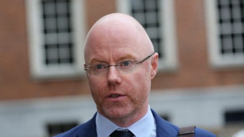 Governor of Maternity Hospital says Health Minister 'not qualified' to make guarantees Governor of Maternity Hospital says Health Minister 'not qualified' to make guarantees