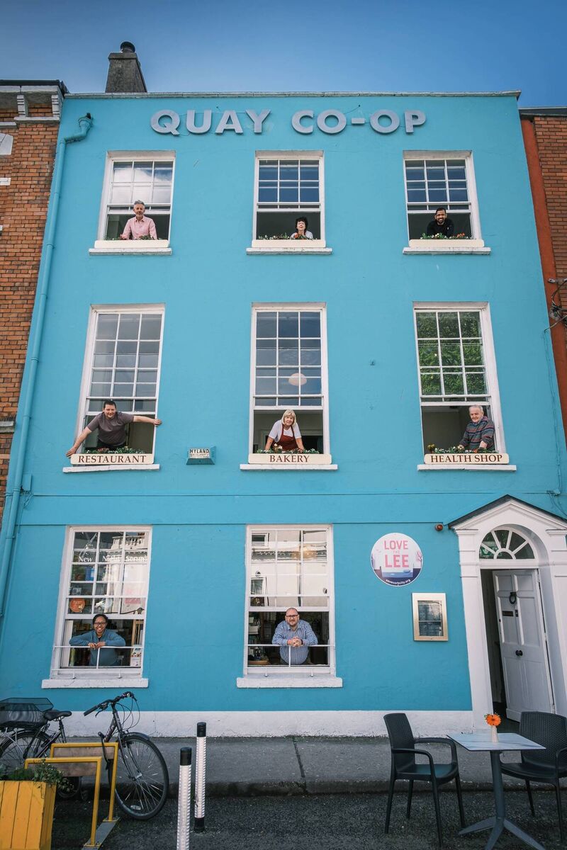 Quay Coop Team photographed in the restaurant windows on the occasion of 40th anniversary of Quay Coop opening. Photo Marcin Lewandowski | soundofphotography.com © Quay Coop Team photographed in the restaurant windows on the occasion of 40th anniversary of Quay Coop opening. Photo Marcin Lewandowski | soundofphotography.com ©