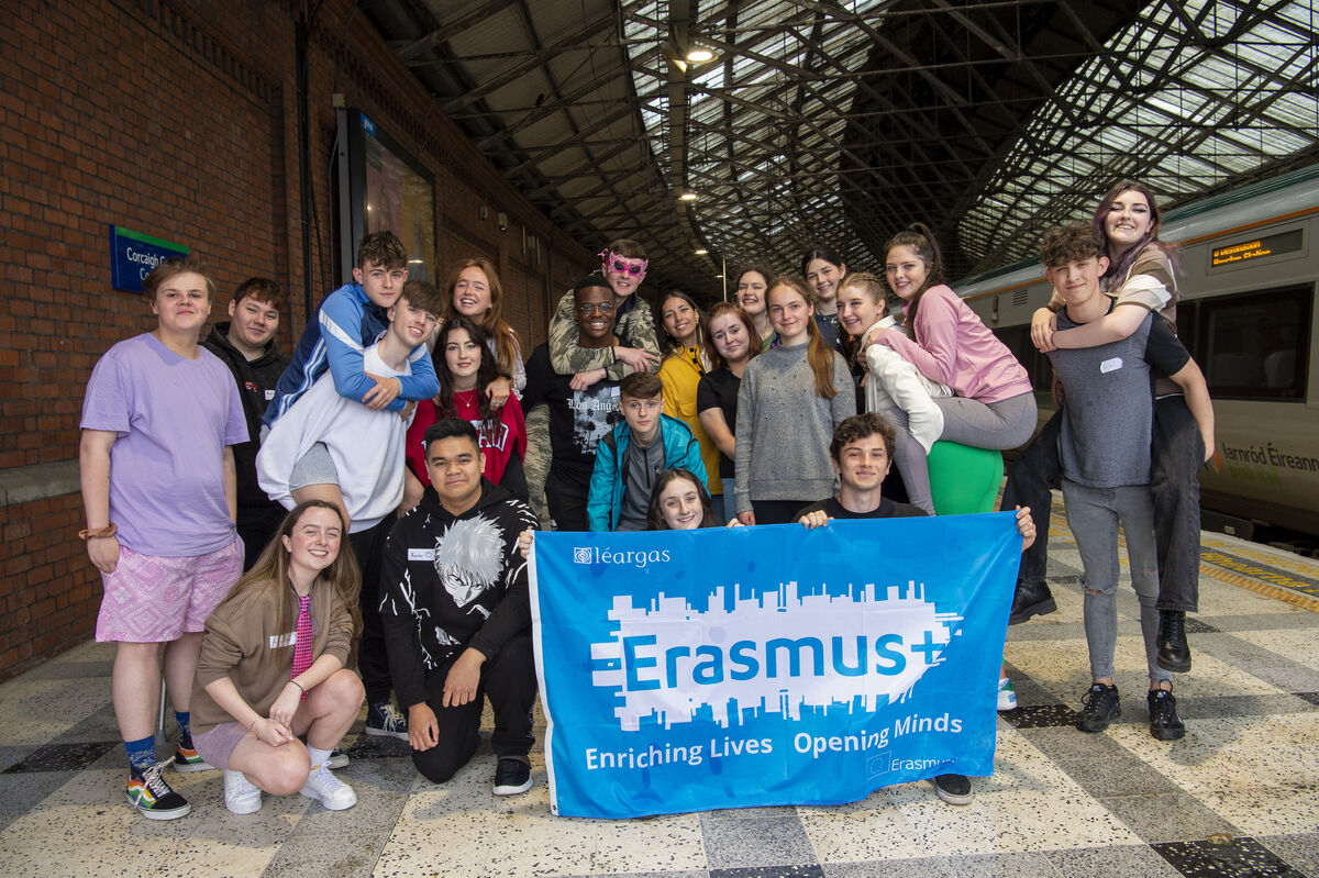 Pupils who arrived on the Léargas commissioned train which ran between Dublin and Cork to mark the European Year of Youth, where children took part in activities and interactive workshops on board at Kent Station, Cork. Picture Dan Linehan Pupils who arrived on the Léargas commissioned train which ran between Dublin and Cork to mark the European Year of Youth, where children took part in activities and interactive workshops on board at Kent Station, Cork. Picture Dan Linehan
