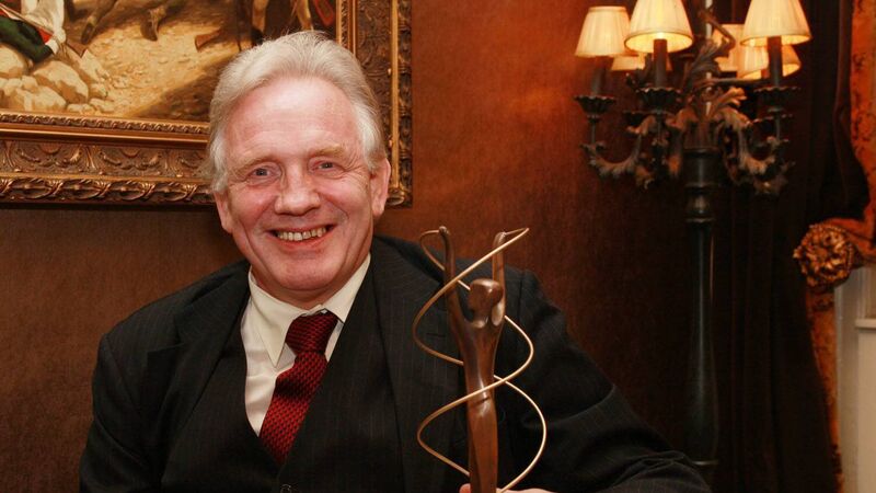 Statue to be unveiled of Cancer Research pioneer Prof Gerry O’Sullivan in West Cork Statue to be unveiled of Cancer Research pioneer Prof Gerry O’Sullivan in West Cork