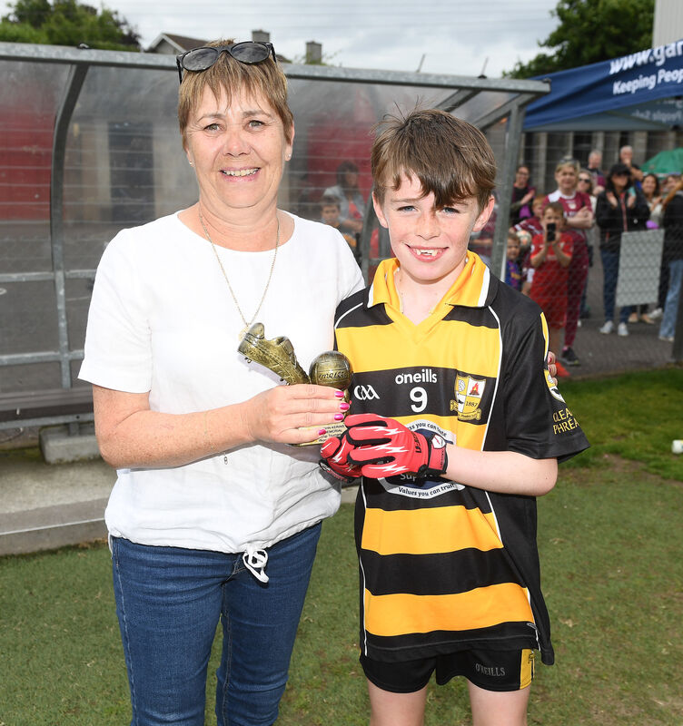 Ann Kerins presents the Player of the Match award to Glenville's Cormac McCarthy. Picture: Eddie O'Hare
