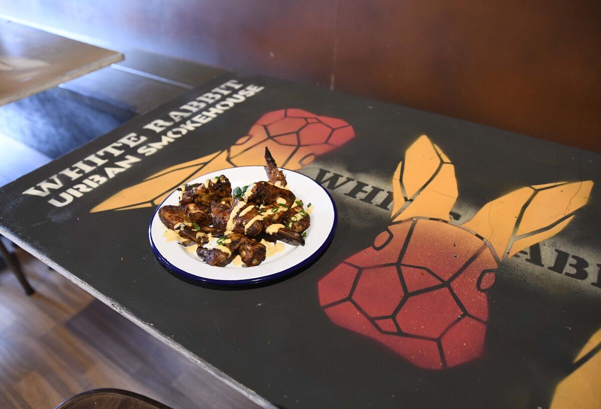 Smoked chicken wings in White Rabbit, MacCurtain St., Cork. Picture Denis Minihane. Smoked chicken wings in White Rabbit, MacCurtain St., Cork. Picture Denis Minihane.