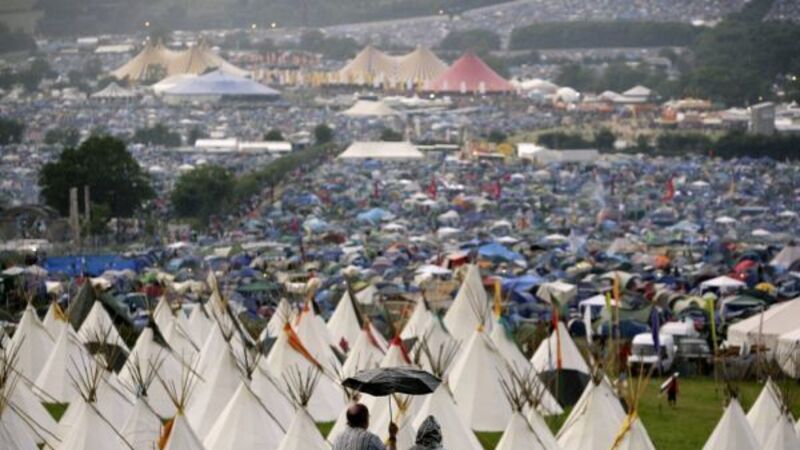 Glastonbury punters ‘may need to take shelter’ from thunderstorms