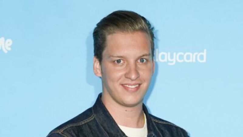 George Ezra pulls out of Danish festival with ‘nasty bout of laryngitis’ George Ezra pulls out of Danish festival with ‘nasty bout of laryngitis’
