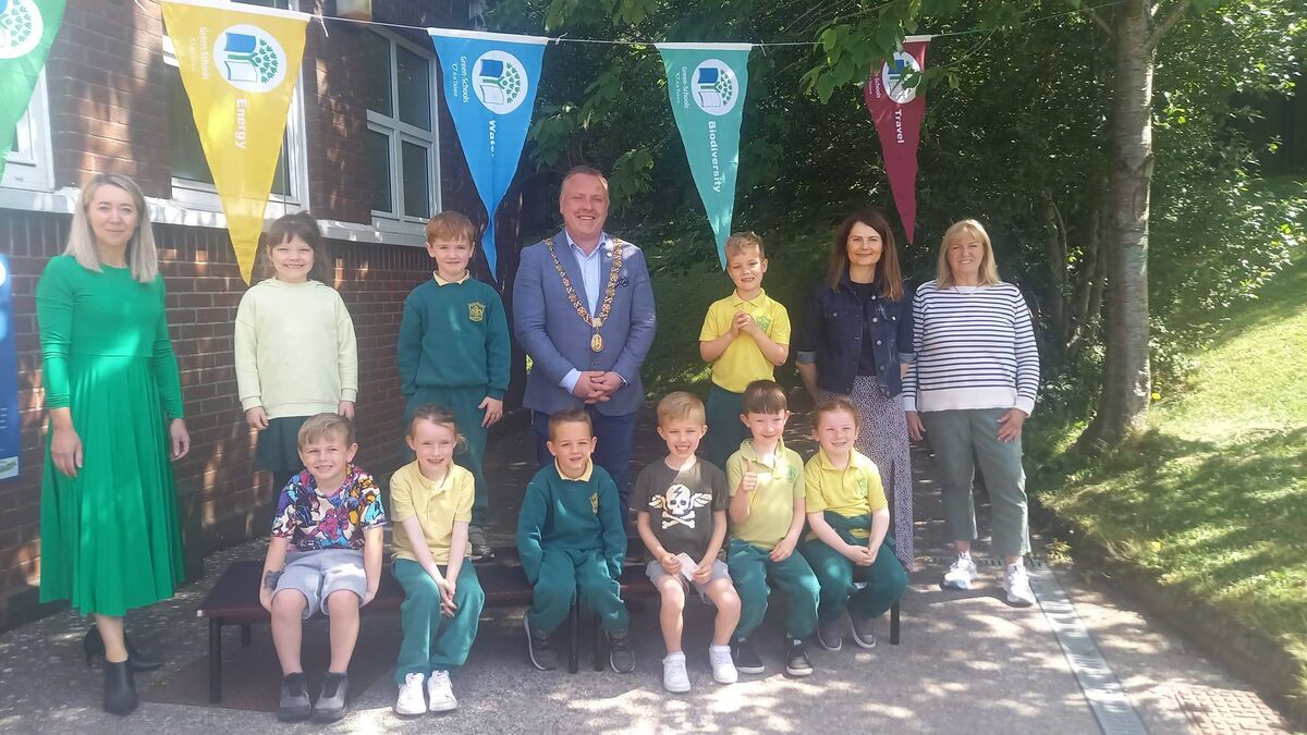 Former Lord Mayor of Cork, councillor Colm Kelleher raised the Green School Flag at a special ceremony held at St Patrick's Infants National School recently.