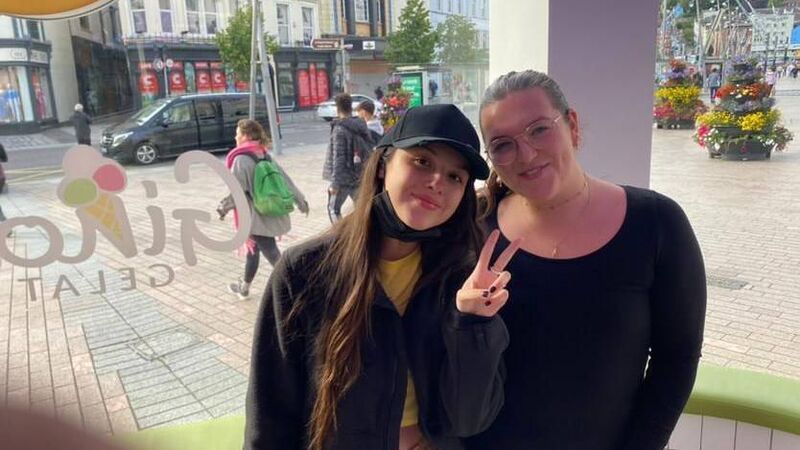 Olivia Rodrigo spotted grabbing a crepe in Cork city 