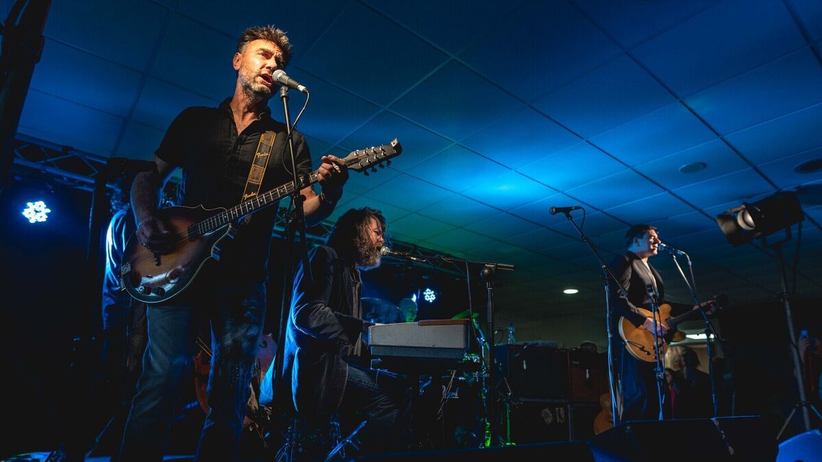 Hothouse Flowers set for Cork Racecourse concert in Mallow this weekend