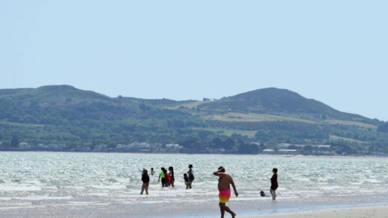 Met Éireann says temperatures to top 20C with potential arrival of ‘Azores high’