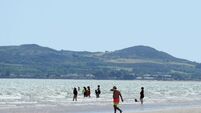 Met Éireann says temperatures to top 20C with potential arrival of ‘Azores high’