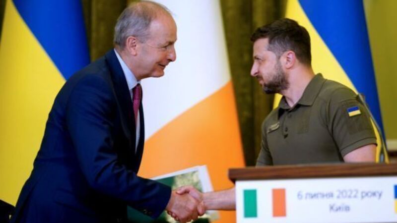 Zelenskiy thanks Ireland for its support after meeting with Taoiseach in Kyiv Zelenskiy thanks Ireland for its support after meeting with Taoiseach in Kyiv