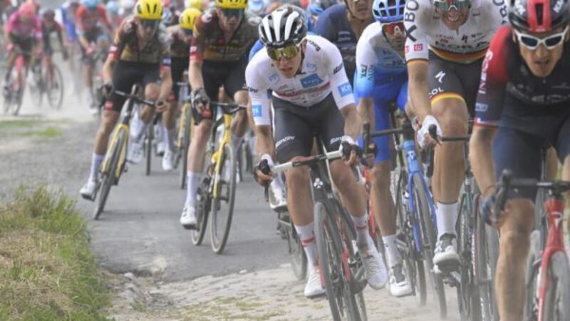 Tadej Pogacar makes Tour de France statement as Simon Clarke wins stage Tadej Pogacar makes Tour de France statement as Simon Clarke wins stage