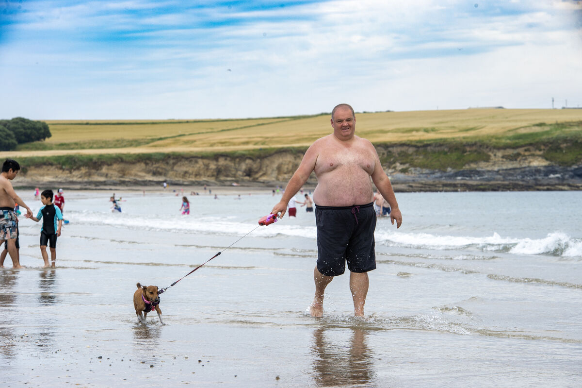  Paul McCarthy with his dog Penny at Garrylucas Beach, Cork. Picture Dan Linehan