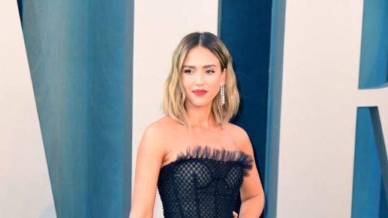 Jessica Alba reveals why she goes to therapy with her daughters Jessica Alba reveals why she goes to therapy with her daughters