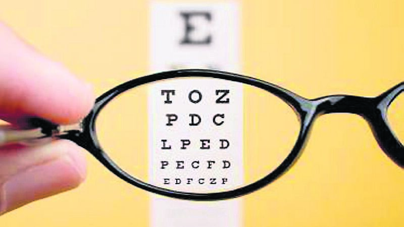 11 bad habits harming your eye health 11 bad habits harming your eye health