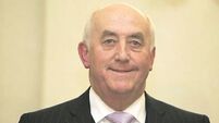 Former High Court president Peter Kelly resigns from Dubai court