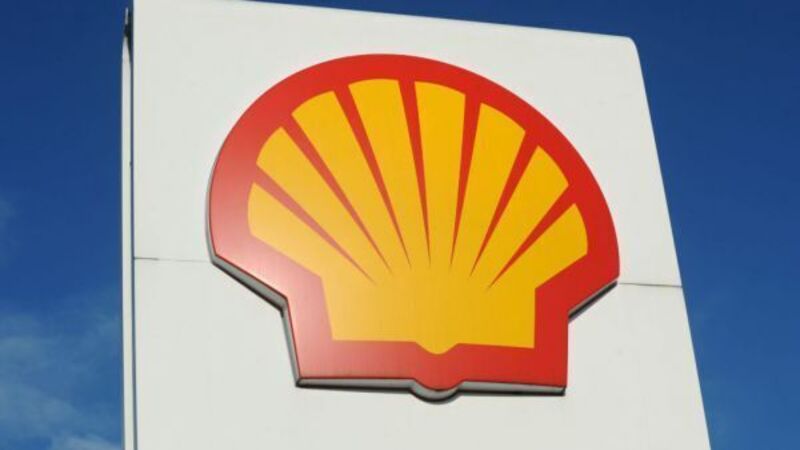 Shell to give staff 8% bonus after record profits following price hikes Shell to give staff 8% bonus after record profits following price hikes