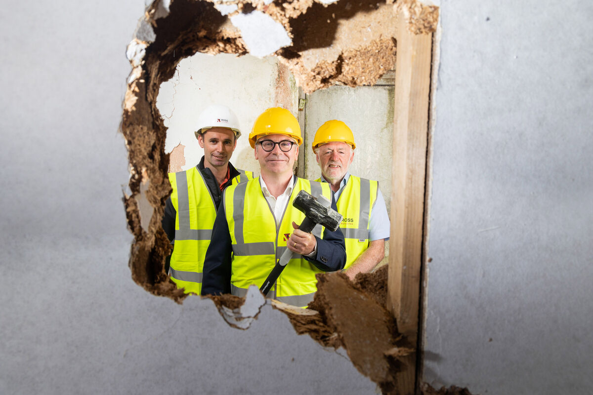 Ray Browne, Project Manager Ross Building, Eoin Tobin, Chair of Board Mercy Hospital Foundation and Paschal McCarthy, CEO Mercy Hospital Foundation marking the commencement of building works on the property at 9 Dyke Parade, Cork, which will be converted into the long awaited, state-of-the-art, Mercy Cancer CARE Centre. Picture: Darragh Kane Ray Browne, Project Manager Ross Building, Eoin Tobin, Chair of Board Mercy Hospital Foundation and Paschal McCarthy, CEO Mercy Hospital Foundation marking the commencement of building works on the property at 9 Dyke Parade, Cork, which will be converted into the long awaited, state-of-the-art, Mercy Cancer CARE Centre. Picture: Darragh Kane