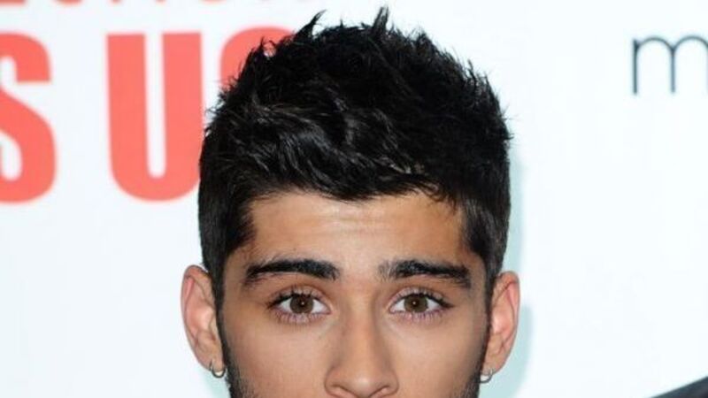 Fans speculate after Zayn Malik sings another One Direction tune Fans speculate after Zayn Malik sings another One Direction tune