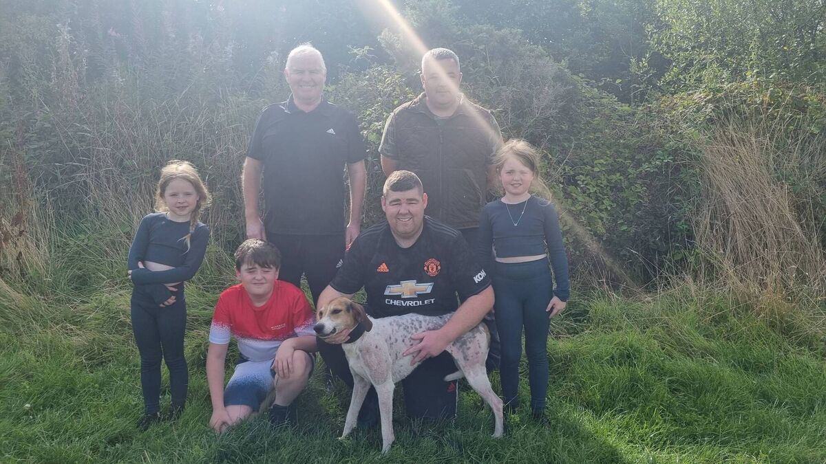 Aaron Freyne and family with Jamie's Lady of Clogheen Harriers, winner of the Keith O'Callaghan Memorial Senior Draghunt at Watergrasshill.