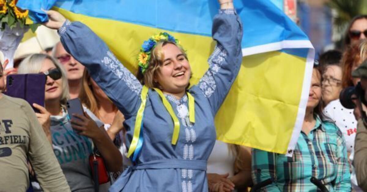 'It's about unity': Ukrainians celebrate Independence Day at Dublin park - Vimarsana News