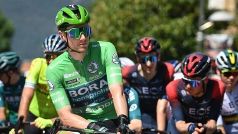 La Vuelta: Sam Bennett loses green jersey as Jay Vine takes stage eight