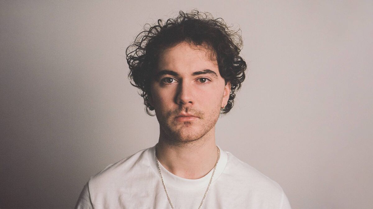 23 year old Cian Ducrot has an Irish top ten single and 1m TikTok followers