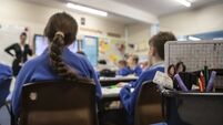 Government offers public servants 6.5% staggered pay rise