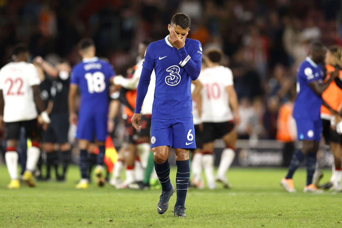 Chelsea's Thiago Silva looks dejected after the final whistle in their Premier League defeat to Southampton at St Mary's Stadium. Picture: Steven Paston/PA Wire. Chelsea's Thiago Silva looks dejected after the final whistle in their Premier League defeat to Southampton at St Mary's Stadium. Picture: Steven Paston/PA Wire.