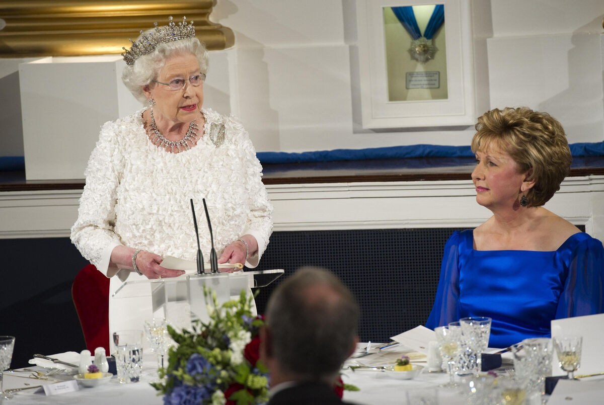 Britain's Queen Elizabeth II delivers her speech watched by Irish President Mary McAleese during a state dinner on the second day of her State Visit to Ireland.