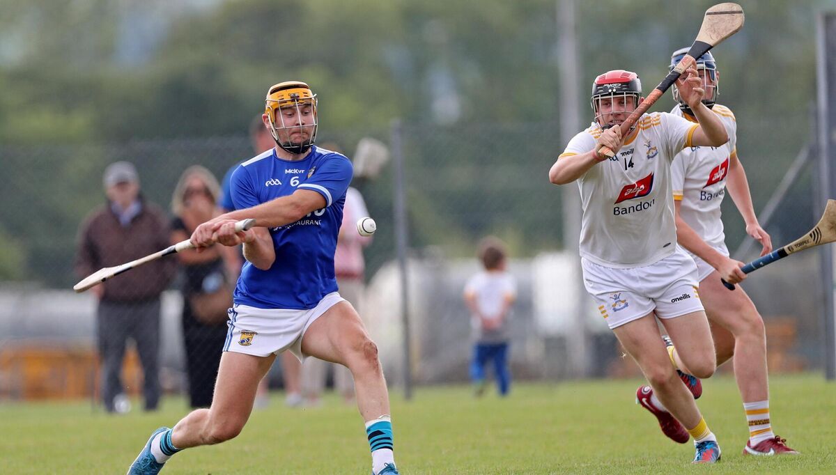 Donncha O'Donovan, Ballinhassig, clears from Cathal Lynch, Bandon. Picture: Jim Coughlan. Donncha O'Donovan, Ballinhassig, clears from Cathal Lynch, Bandon. Picture: Jim Coughlan.