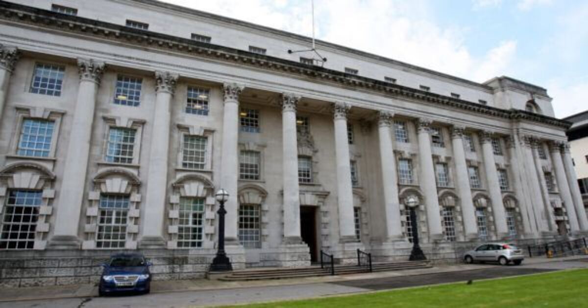 Family of man shot dead by loyalists settle civil case against PSNI - Vimarsana News