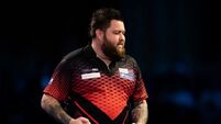 Michael Smith beats Peter Wright at World Series of Darts Finals