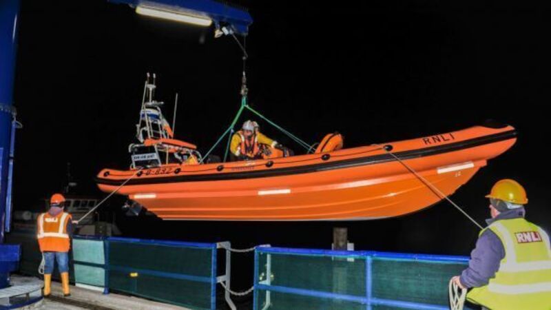 Four people rescued off Cork coast after engine failure Four people rescued off Cork coast after engine failure