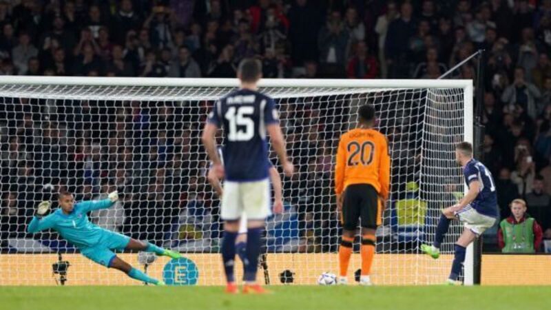 Scottish brace spells defeat for Republic of Ireland in Glasgow