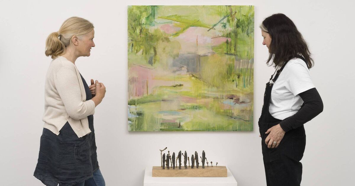 Friends for 25 years host art exhibition at Cork gallery - Vimarsana News