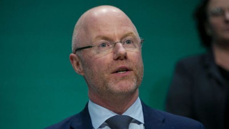 Plans to reduce consultant waiting lists off by 65,000, says Donnelly