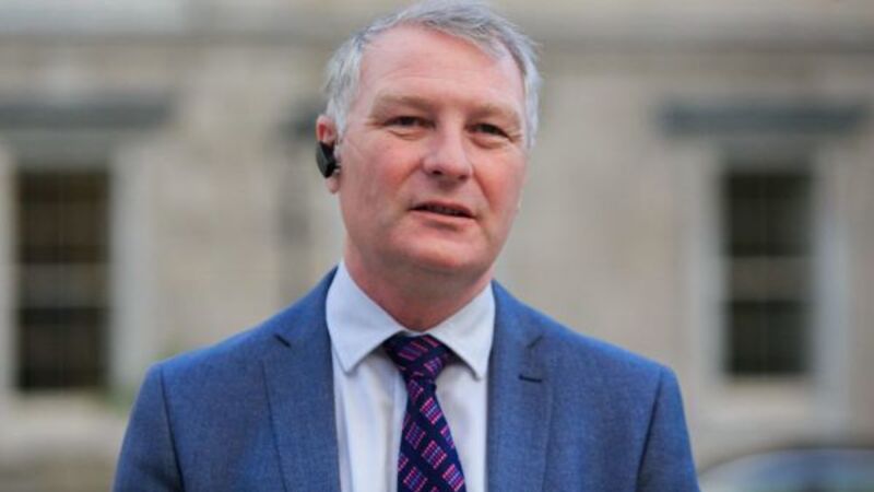 Man arrested after car crashes through gates at Sinn Féin TD’s home Man arrested after car crashes through gates at Sinn Féin TD’s home