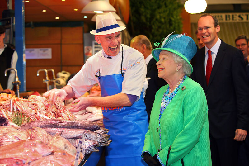 20-5-11 Her Majesty Queen Elizabeth II meeting Fish Monger Pat O'Connell at The English Market in Cork City on their State Visit to Ireland 20-5-11 Her Majesty Queen Elizabeth II meeting Fish Monger Pat O'Connell at The English Market in Cork City on their State Visit to Ireland