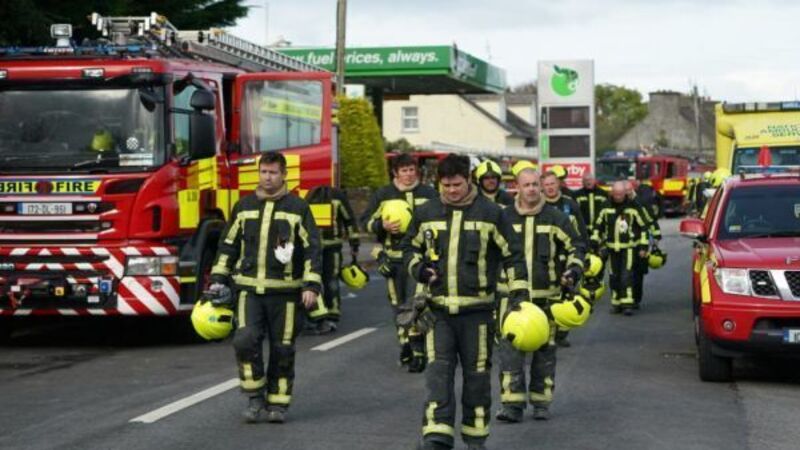 Donegal explosion: Emergency services praised for response to Creeslough tragedy Donegal explosion: Emergency services praised for response to Creeslough tragedy