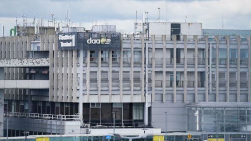 Chanting of 'ooh ah up the Ra' at Dublin Airport condemned
