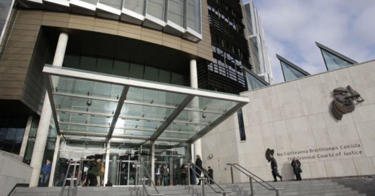 Man who raped ex-partner and threatened to cut off her fingers is jailed - Vimarsana News
