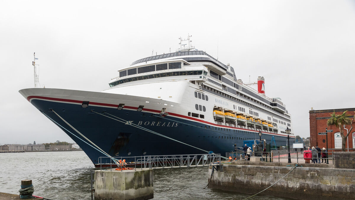 Port of Cork waves goodbye to last liner of the season 