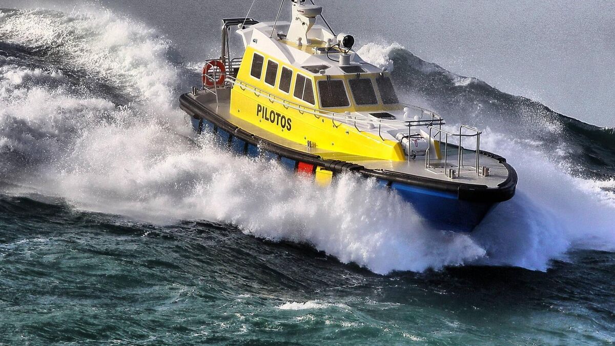 Cork company builds fifth pilot boat for P&amp;O