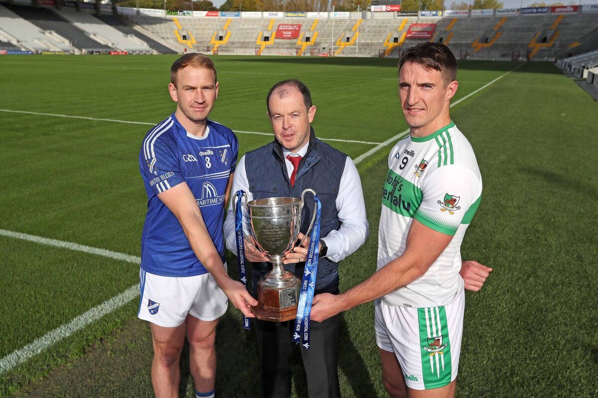 Marc Sheehan, with, David Daly, Bantry Blues and Aidan Walsh, Kanturk. Picture: Jim Coughlan. Marc Sheehan, with, David Daly, Bantry Blues and Aidan Walsh, Kanturk. Picture: Jim Coughlan.